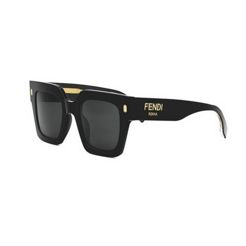 Maison Fendi FE40101I